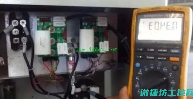 变频器故障E.108 (变频器故障err10什么意思)