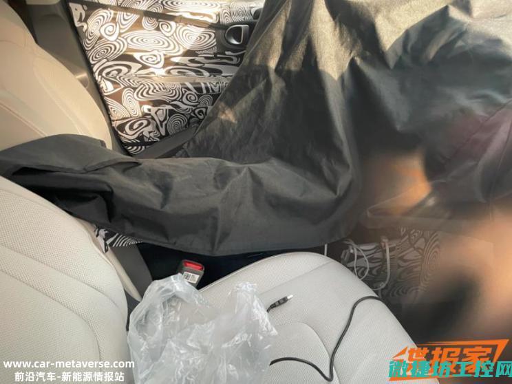 汽车011e故障码 (汽车0123灯什么意思)